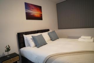 1 & 2 Bed Apartments - Desborough, Kettering, Family, Parking, WIFI - Kettering - 9