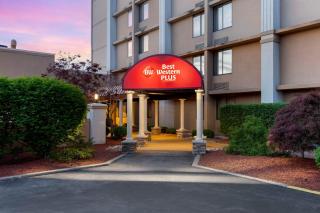 Best Western Plus The Charles Hotel - 4