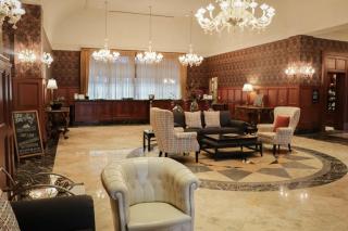 Royal Park Hotel - Rochester - 1