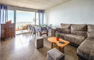 Nice Apartment In Pineda De Mar - Pineda de Mar - 9