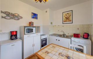 Nice Apartment In Cosne-Cours-Sur-Loire - Cosne-Cours-sur-Loire - 8