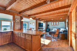 Oceanside Bass Harbor Home with Peaceful Deck! - Tremont - 4