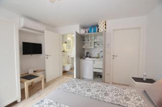 Apartments and rooms with WiFi Rovinj - 20857 - Rovinj - 3