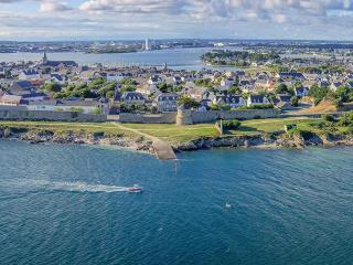 LARMOR-PLAGE : T2 en résidence de standing avec terrasse et parking, à deux pas de la plage et des commerces - FR-1-349-182 - 2