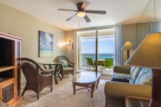Oceanfront Condo & Walking Distance to Beach and Town- Hale Kona Kai 207 by Casago Kona - Kailua-Kona - 3