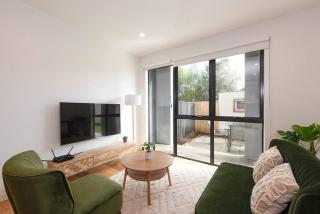 Modern 3BR Getaway next to Chadstone - Oakleigh - 9