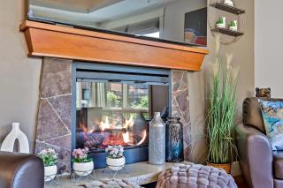 The Versailles by Samsara Resort Top Luxury Top View 1300SQF 2BEDROOM 2BATHROM - Canmore - 3
