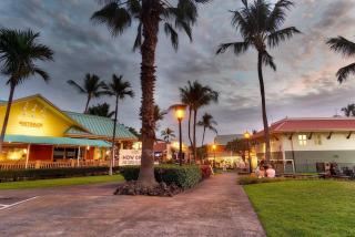 Amazing Lagoon & Garden Front Condo with Stunning Ocean Views -Hale Kona Kai 209 by Casago Kona - Kailua-Kona - 4