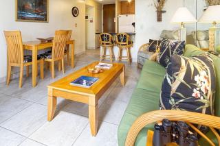 Amazing Lagoon & Garden Front Condo with Stunning Ocean Views -Hale Kona Kai 209 by Casago Kona - Kailua-Kona - 2