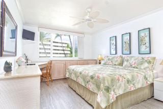 Oceanfront Condo Wrap-Around Lanai Almost Hanging Over The Ocean -Hale Kona Kai 313 by Casago Kona - Kailua-Kona - 5