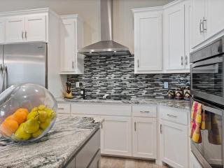 Hill Country Home with Covered Outdoor Patio and Fenced Yard - Horseshoe Bay - 1