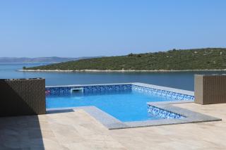 Seaside family friendly house with a swimming pool Cove Ladjin - Landjin, Pasman - 20394 - 6