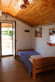 Seaside family friendly house with a swimming pool Cove Ladjin - Landjin, Pasman - 20394 - 2