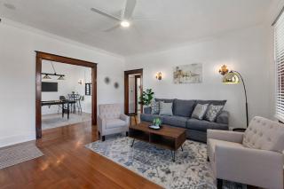 Old Mission Manor - Chic 2br 1ba Apartment - Sleeps 6 - Pool Table - 15 Min Walk to Downtown - St. Augustine - 4