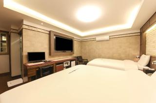 Sugar Hotel - Gyeongju - 1