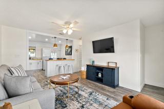 Paradise Palms - Nautilus Suite - Pool - Steps to Ocean - 10 min to Downtown! - St. Augustine - 7