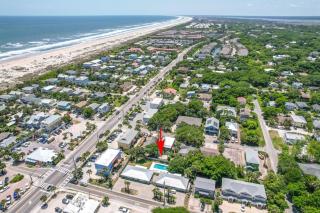 Paradise Palms - Sand Dollar Suite - Pool - Steps to Ocean - 10 min to Downtown! - St. Augustine - 8