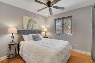 4 bdr, Two Master suite, billiards & desert oasis pool - 3