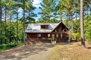 Gorgeous Idyllic Cabin w Hot Tub and Fire Pit Quittin Time is Secluded Romantic Oasis w Luxury Bathroom Double Shower and Bathtub Foosball Table - 3