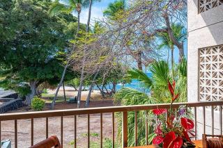 Great Value! Beach & Ocean View Condo! - Kona Reef B-21 at Park & Next to Road - Kailua-Kona - 0
