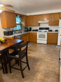 Elite Casa Collection -free coffee, parking, and Wi-Fi - Milwaukee - 1