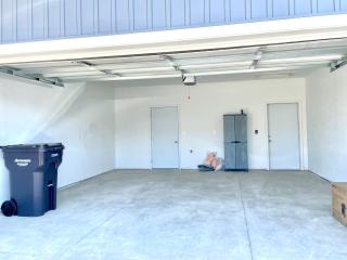 Modern 2BR 2BA New Build Condo with Garage & Patio - Wyoming - 6