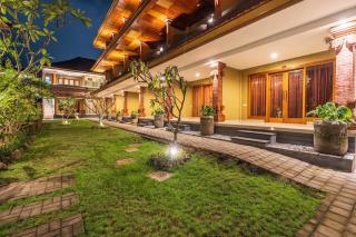 Suka Beach Inn - Kuta - 5