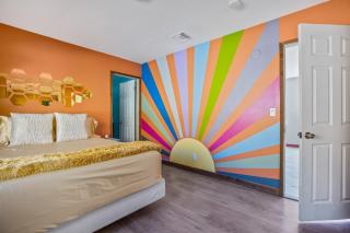 Neon Moon An Elevated Experience w Pool and Spa - 4