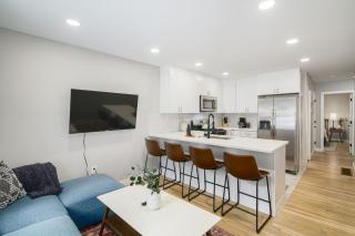 2BR in Heart of Queen Village - walk to everything! - Philadelphia - 0