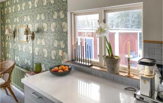 Lovely Home In Taberg With Kitchen - 1