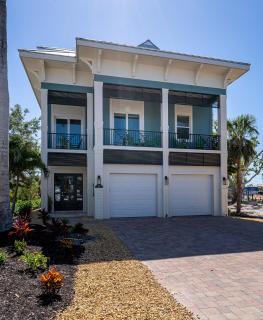 Beautiful Home with Private Pool on the North end of Fort Myers Beach! home - Fort Myers Beach - 4