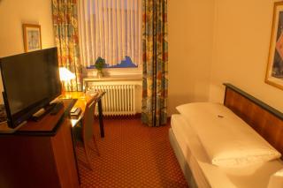 Garni Hotel Schmaus - 2