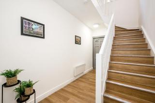 Host & Stay - Wood Street Nightlife Apartment - 3