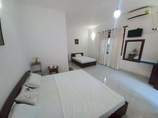 S & D Resort - Anuradhapura - 0