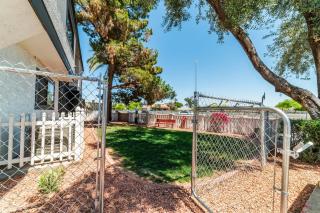 Metro PHX Upstairs 2bd sleeps 6 heated pool NO PETS ALLOWED - Phoenix - 3