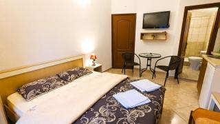 Apartment Sea & Mountain - 1