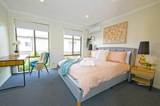 Maroondah 3BR Brick Entire Home Free Wi-Fi Parking - Ringwood - 9