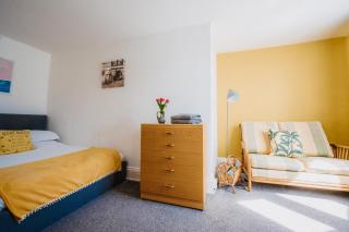 No.45 // 3 Double Bedrooms // 170 metres to beach - Newquay - 2