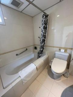 Jhouse Thonglor - Khlong Toei - 4