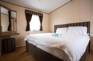 Mersea Island by Away Resorts - 8