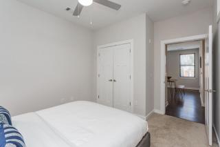 CozySuites Music Row Spacious 2BR free parking 25 - Nashville - 1