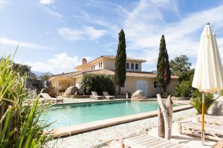 Magnifique Villa de Luxe avec Piscine - 0