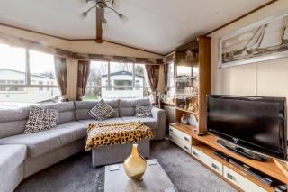 Lovely Caravan For Hire With Decking At Skipsea Sands In Yorkshire Ref 41015Wf - Barmston - 5
