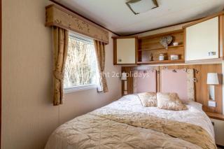 Lovely Caravan For Hire With Decking At Skipsea Sands In Yorkshire Ref 41015Wf - Barmston - 1