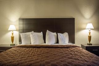 Rodeway Inn Near Ybor City - Casino - 8