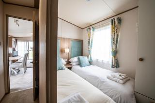 Mersea Island by Away Resorts - 9