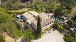 Villa raffinée avec piscine à Aubagne - Jacuzzi inclus - 3
