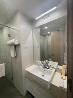 The First Stay Hotel - Hưng Yên - 8