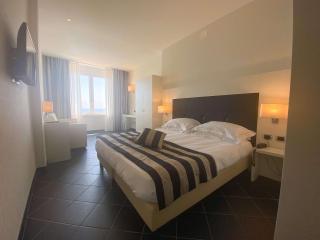 Best Western Hotel Acqua Novella - Spotorno - 5