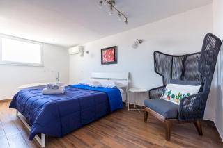 Viewsuvio Terrace at historical center by Napoliapartments - 3